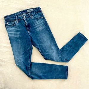 AG Farrah High Rise Cropped Jean - size 27
